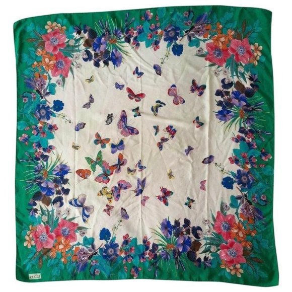 Gucci Colorful Flowers & Butterflies XL Silk - Picture 1 of 5